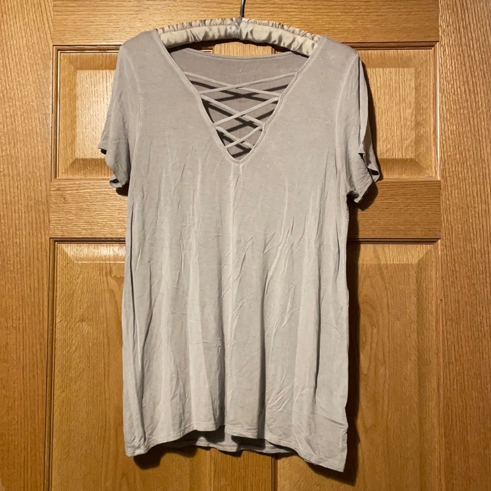 American Eagle tee